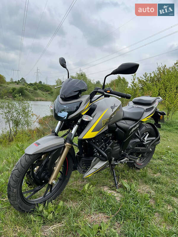 Грузовые мотороллеры, мотоциклы, скутеры, мопеды TVS Apache RTR 200 2021 в Киеве