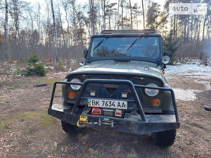 Внедорожник / Кроссовер УАЗ 31512 1989 в Березному