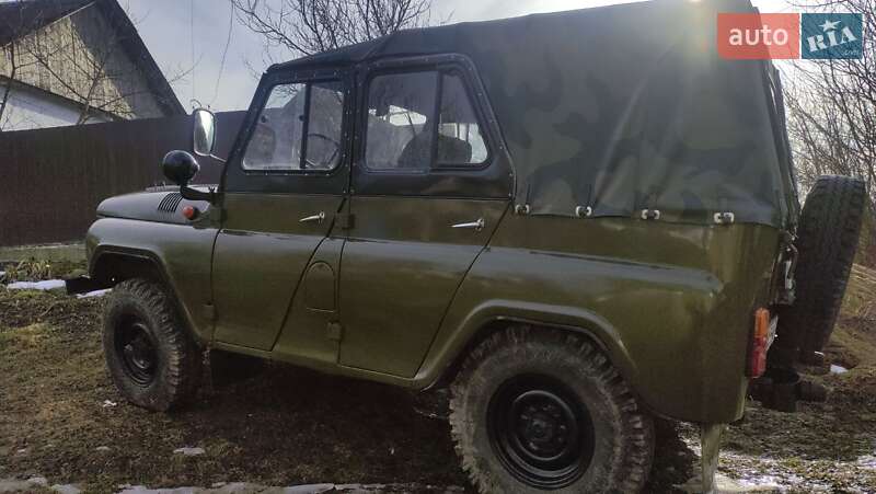 Позашляховик / Кросовер УАЗ 31512 1990 в Хмельницькому