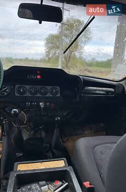 Внедорожник / Кроссовер УАЗ 3151 1995 в 