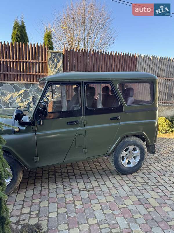 Внедорожник / Кроссовер УАЗ 3151 1992 в Межгорье