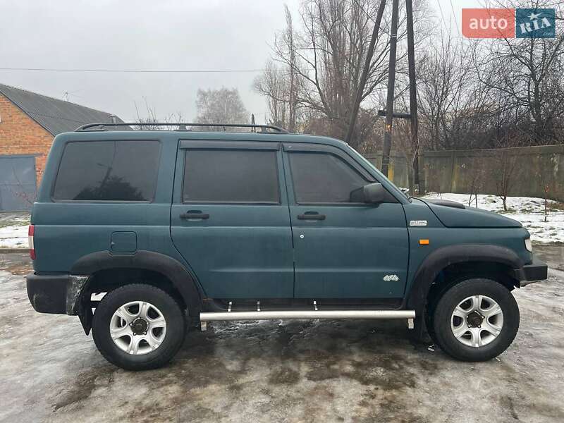 Внедорожник / Кроссовер УАЗ 3160/3162 2004 в Харькове