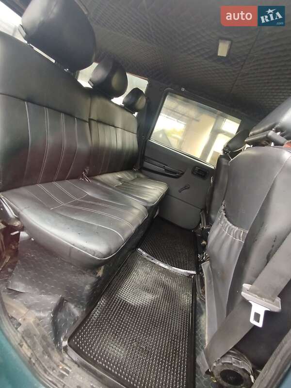 Позашляховик / Кросовер УАЗ 3160/3162 2004 в Первомайську фото 40 Позашляховик / Кросовер УАЗ 3160/3162 2004 в Первомайську
