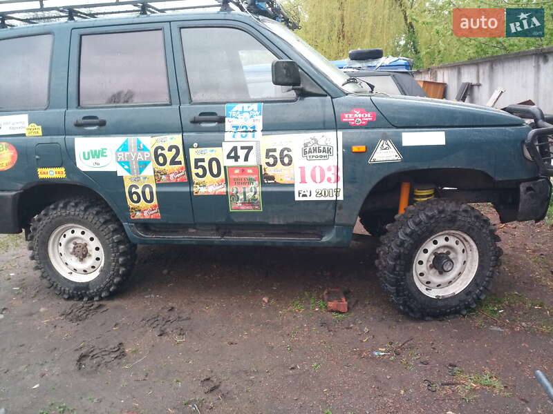 Внедорожник / Кроссовер УАЗ 3160 Симбир 2004 в Смеле