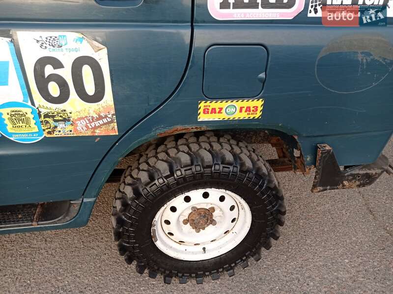Внедорожник / Кроссовер УАЗ 3160 Симбир 2004 в Смеле