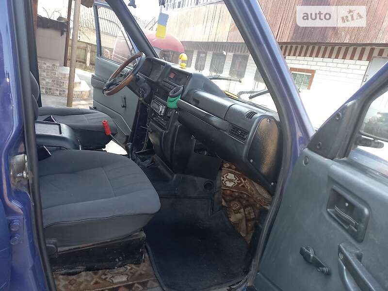 Позашляховик / Кросовер УАЗ 3160 Симбир 2003 в Ніжині фото 15 Позашляховик / Кросовер УАЗ 3160 Симбир 2003 в Ніжині