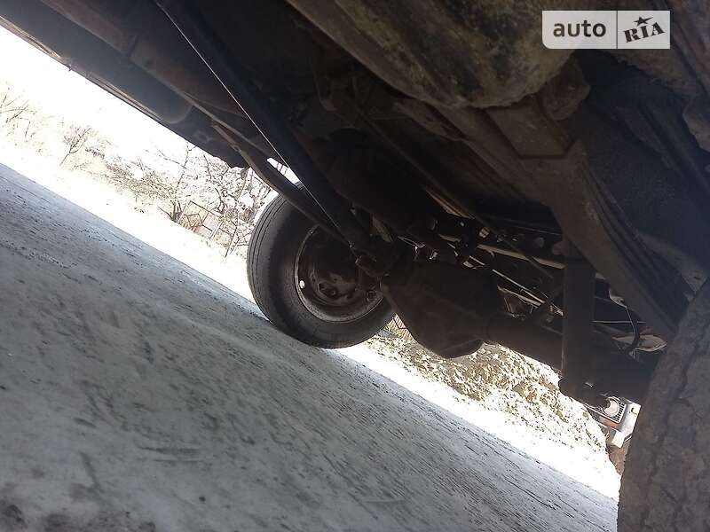 Позашляховик / Кросовер УАЗ 3160 Симбир 2003 в Ніжині фото 25 Позашляховик / Кросовер УАЗ 3160 Симбир 2003 в Ніжині