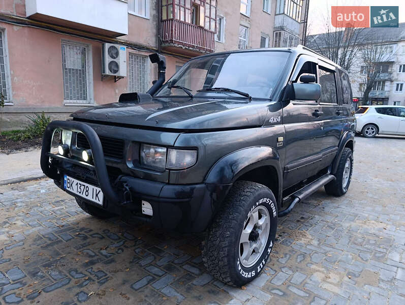 УАЗ 3160 Симбир 2005