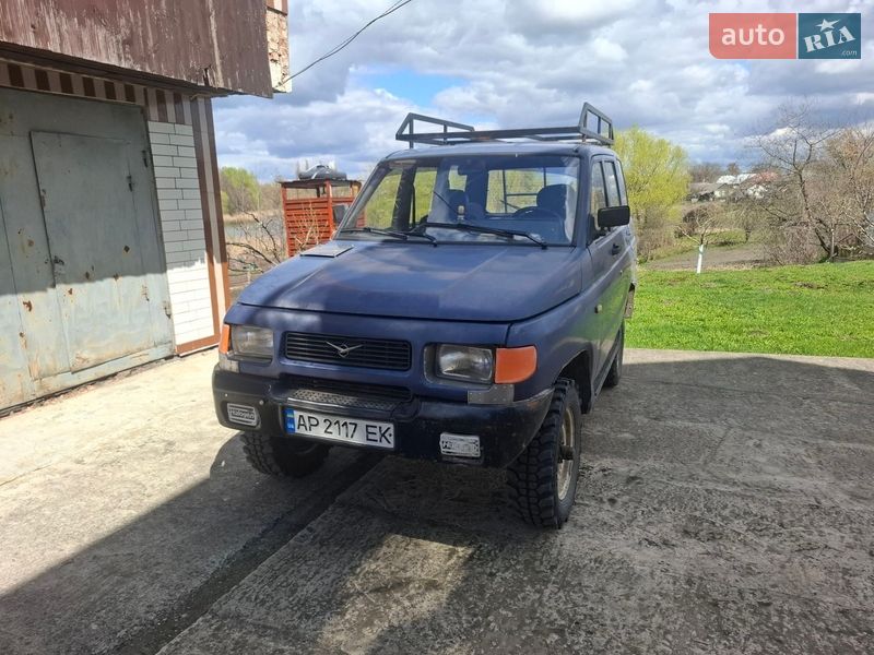 Внедорожник / Кроссовер УАЗ 3160 Симбир 2003 в Нежине