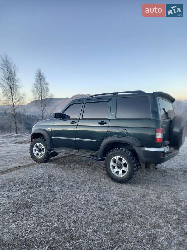 Внедорожник / Кроссовер УАЗ 3163 Patriot 2005 в Славском