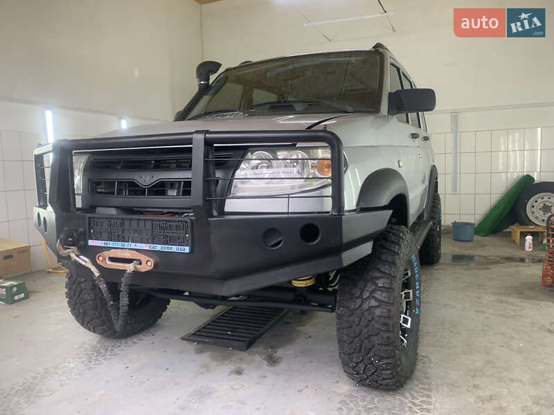 Внедорожник / Кроссовер УАЗ 3163 2005 в Яремче