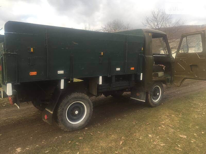 Внедорожник / Кроссовер УАЗ 3303 1990 в Тячеве