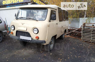 Седан УАЗ 3303 1990 в Дніпрі