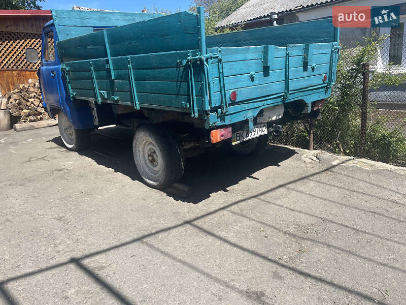 Пикап УАЗ 3303 1993 в Ровно