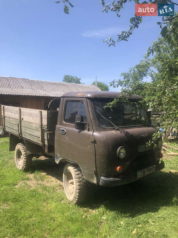 Внедорожник / Кроссовер УАЗ 3303 1986 в Косове