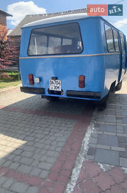 Минивэн УАЗ 3303 1990 в 