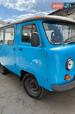 Внедорожник / Кроссовер УАЗ 3303 1991 в 
