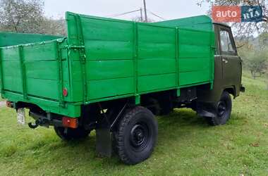 Седан УАЗ 3303 1990 в  фото 28 Седан УАЗ 3303 1990 в