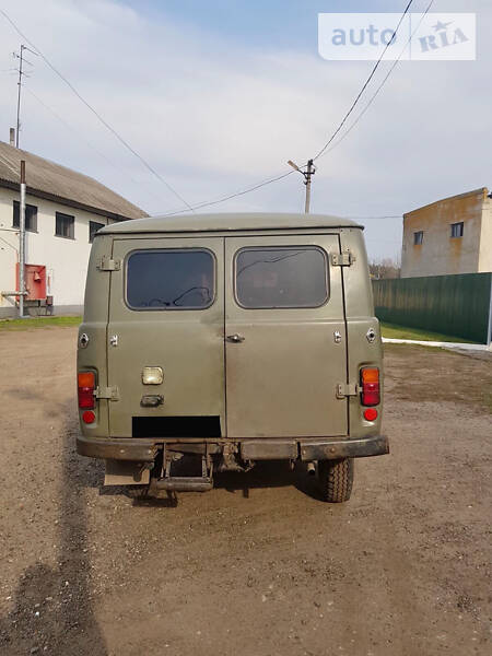 Вантажопасажирський фургон УАЗ 3741 1989 в Богодухіву