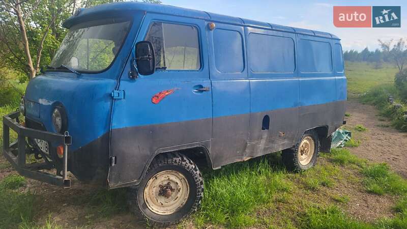 Внедорожник / Кроссовер УАЗ 3962 1989 в 
