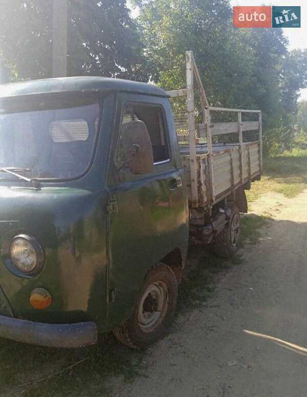 Грузовой фургон УАЗ 452 груз.-пасс. 1979 в Теплодаре