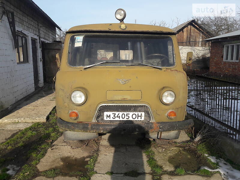 Грузопассажирский фургон УАЗ 452 пас 1978 в Львове