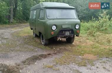 Внедорожник / Кроссовер УАЗ 452 пас 1996 в 