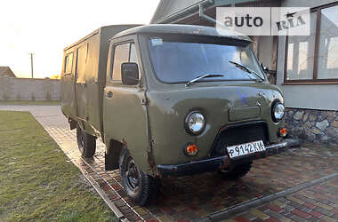 Позашляховик / Кросовер УАЗ 452 1978 в Дубровиці