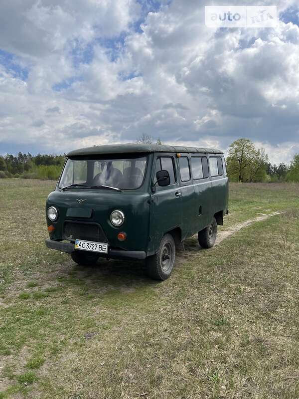 Внедорожник / Кроссовер УАЗ 452 1979 в Сарнах