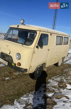 Позашляховик / Кросовер УАЗ 452 1978 в Бориславі