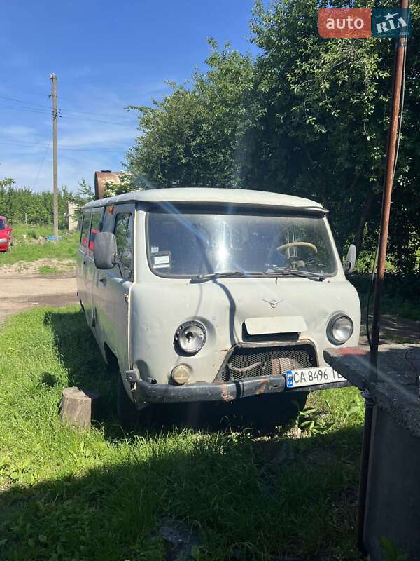 Внедорожник / Кроссовер УАЗ 452 2012 в 