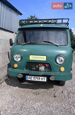 Вантажний фургон УАЗ 452 1984 в Дніпрі