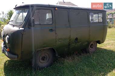 Внедорожник / Кроссовер УАЗ 452 1970 в 