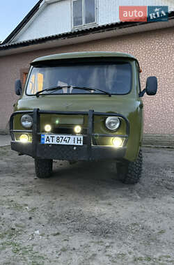 Микроавтобус УАЗ 452В 2003 в 