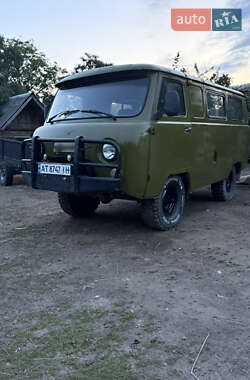 Микроавтобус УАЗ 452В 2003 в 