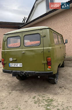 Микроавтобус УАЗ 452В 2003 в 
