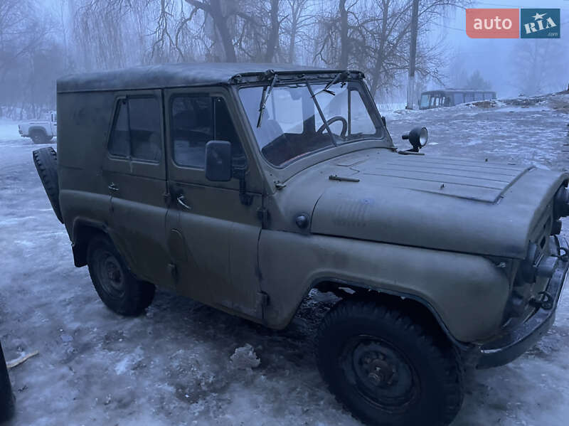 Внедорожник / Кроссовер УАЗ 469 1986 в Глухове