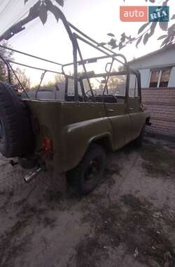 Позашляховик / Кросовер УАЗ 469 1985 в 