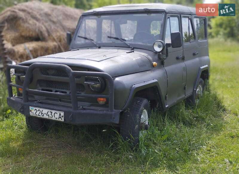 Позашляховик / Кросовер УАЗ 469 1983 в Шостці