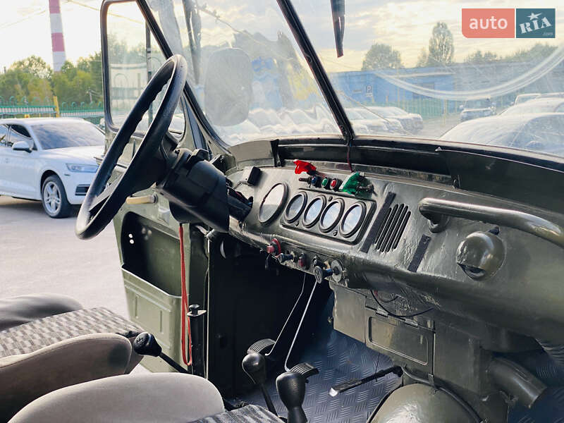 Позашляховик / Кросовер УАЗ 469Б 1977 в Харкові