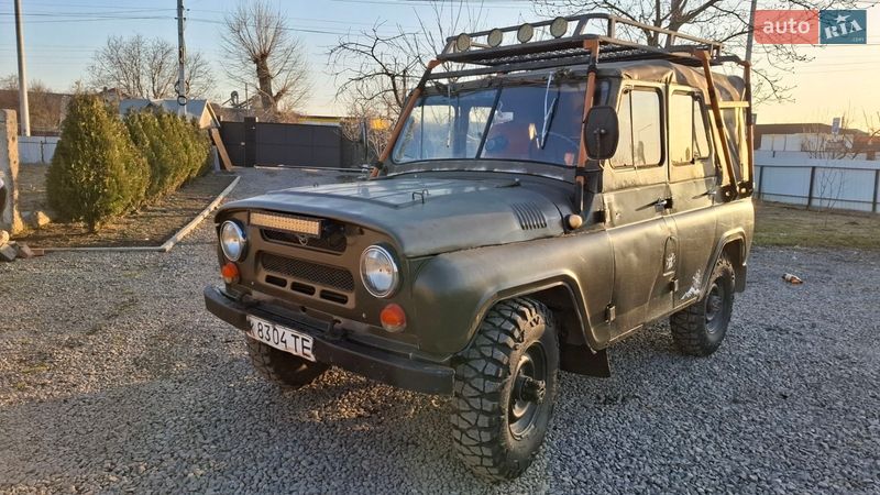 Позашляховик / Кросовер УАЗ 469Б 1975 в Ланівці