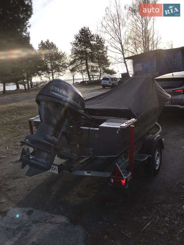 Лодка UMS 420 2021 в Киеве