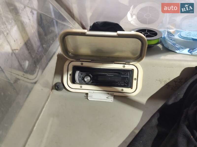 Катер UMS 500 2006 в Маяках