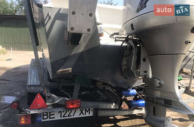 Катер UMS 600 2004 в Фастові
