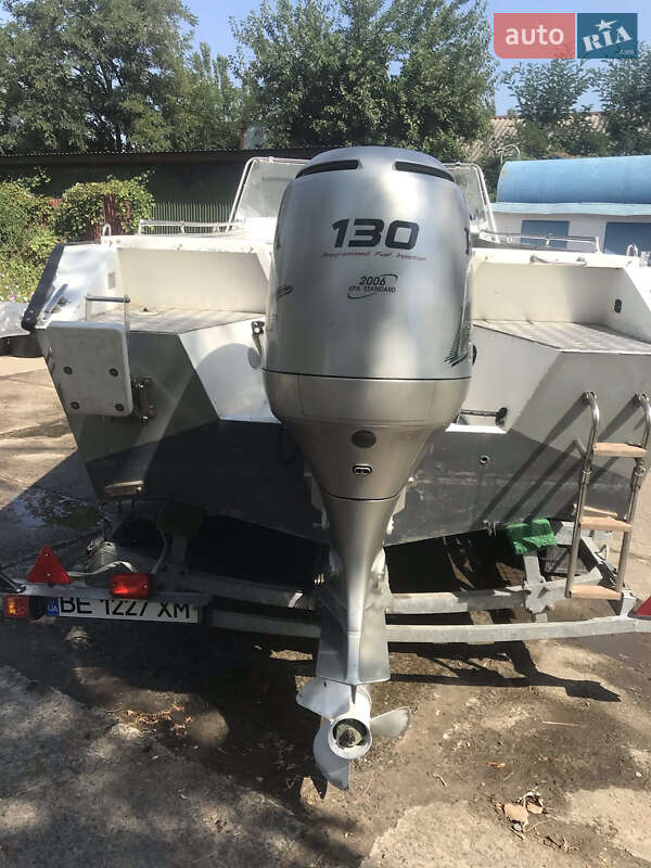 Катер UMS 600 2004 в Фастові