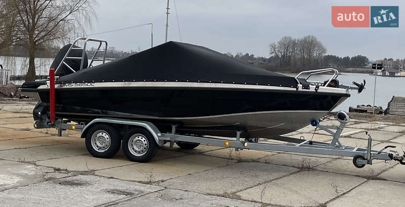 Катер UMS Tuna 585 DC 2021 в Киеве фото 55 Катер UMS Tuna 585 DC 2021 в Киеве