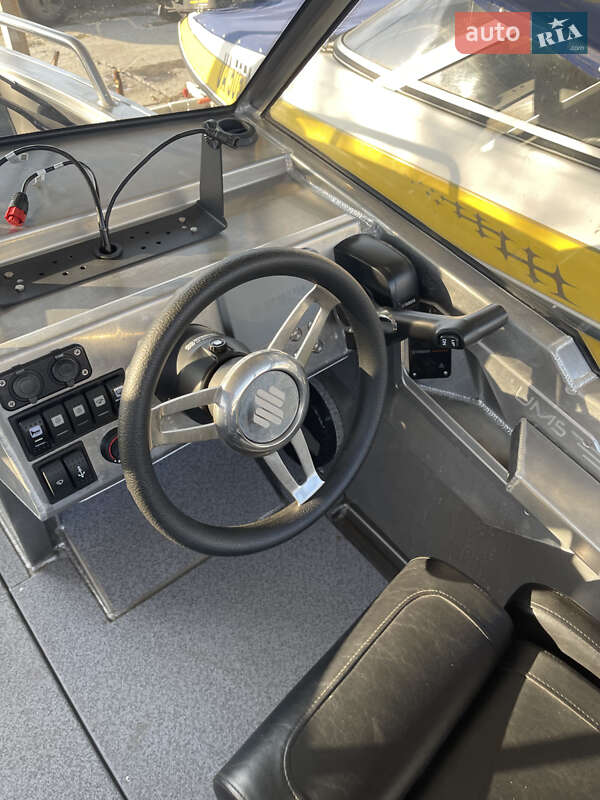 Катер UMS Tuna 585 DC 2021 в Киеве фото 19 Катер UMS Tuna 585 DC 2021 в Киеве