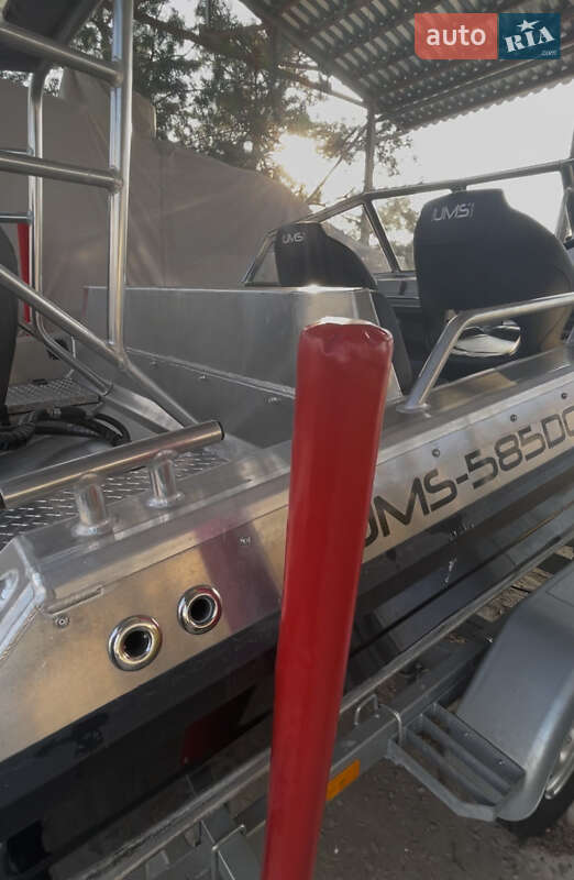 Катер UMS Tuna 585 DC 2021 в Киеве фото 42 Катер UMS Tuna 585 DC 2021 в Киеве