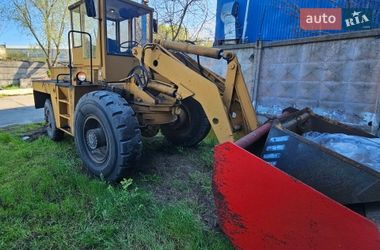 Фронтальні навантажувачі UN 053 1986 в Одесі