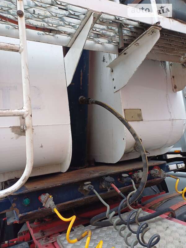 Самосвал полуприцеп United Trailers 6017 1999 в Хмельницком